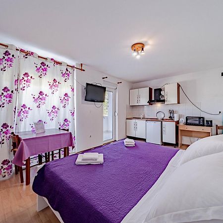 Apartments Barcot Hvar Town Buitenkant foto