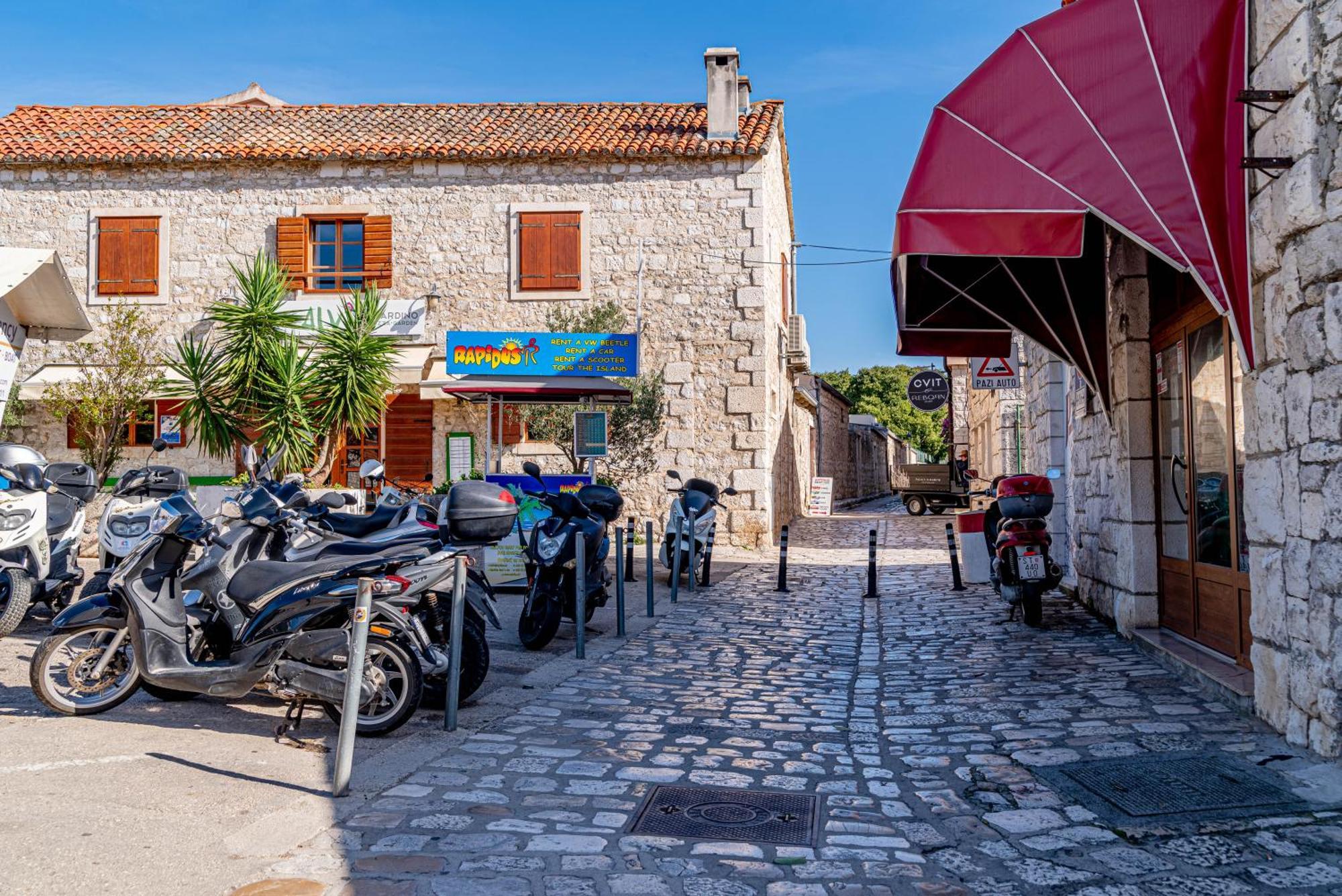 Apartments Barcot Hvar Town Buitenkant foto